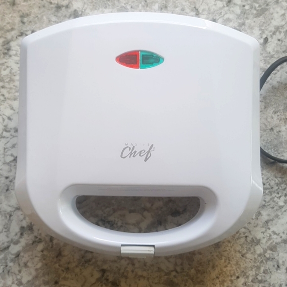 Masterchef Sandwich Maker (Model 043-1150-4) - Picture 1 of 8